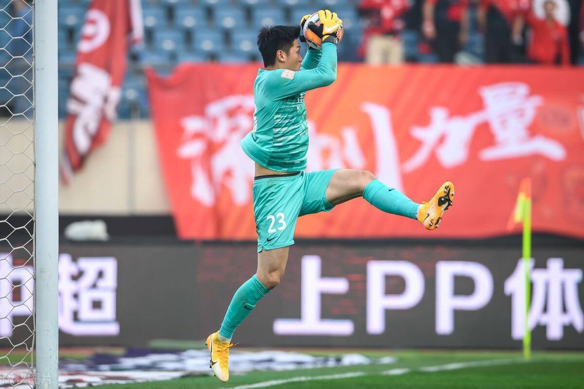 关于里尔关键时刻队长鼓劲，志在中超名次提升，目标明确，赛季目标并未改变的信息