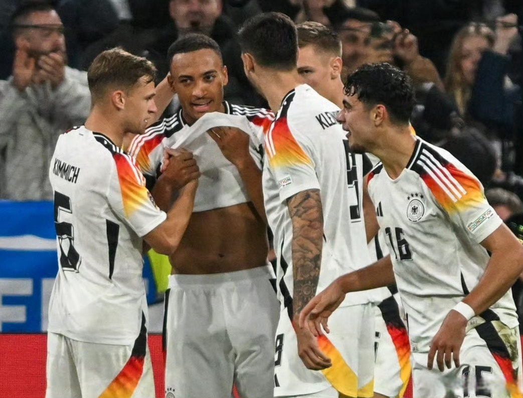 包含太狠了！拉齐奥门线救险备战德甲清晨法兰克福豪取连胜，赛前勒沃库森远射贴柱——法甲节点到来的词条-九游网址